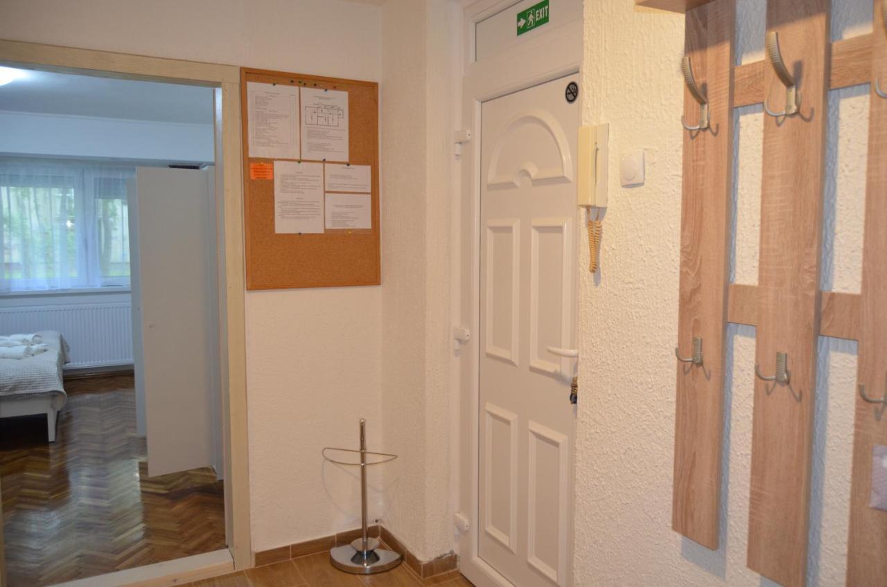 Mikmari Apartman Суботица Экстерьер фото